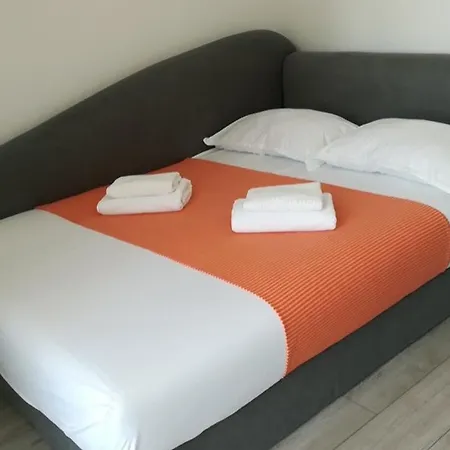 Apartament Studio-apartament Decomandat Aproape De Mare Năvodari